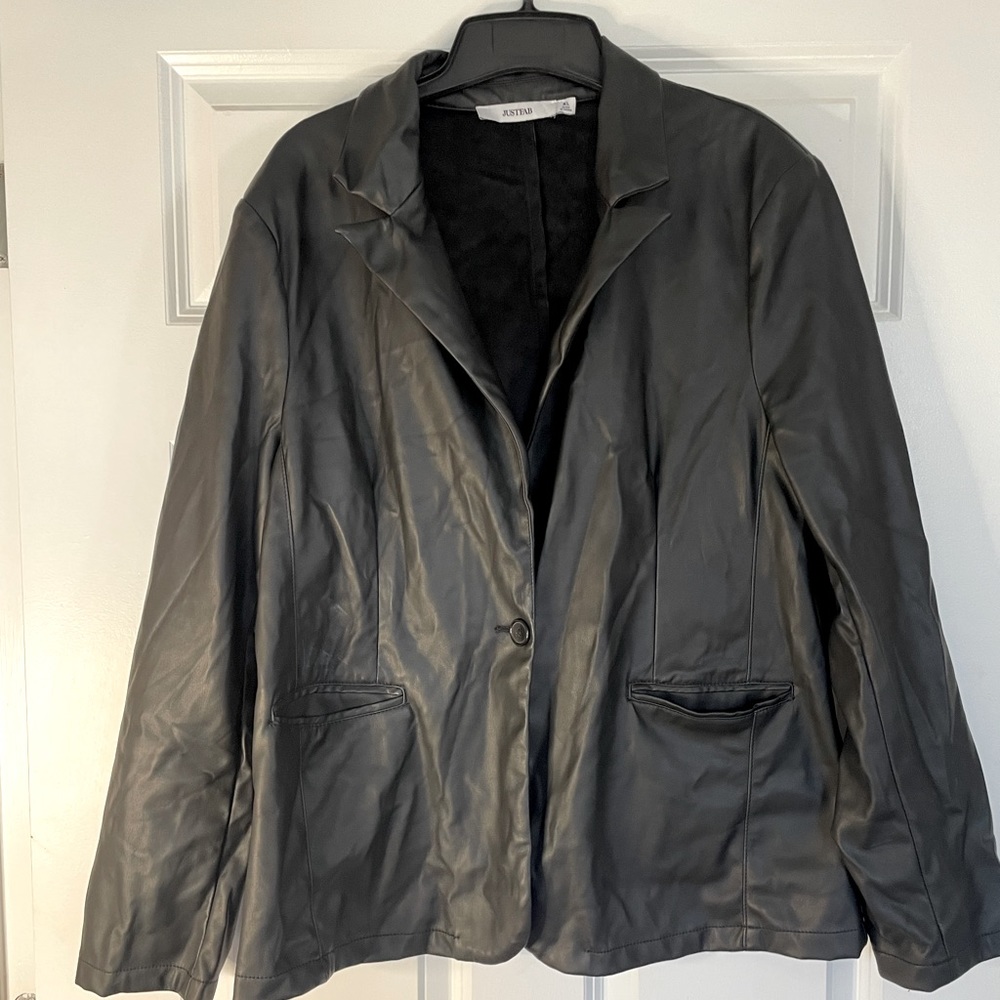 Just fab 🖤 black faux leather blazer ✨